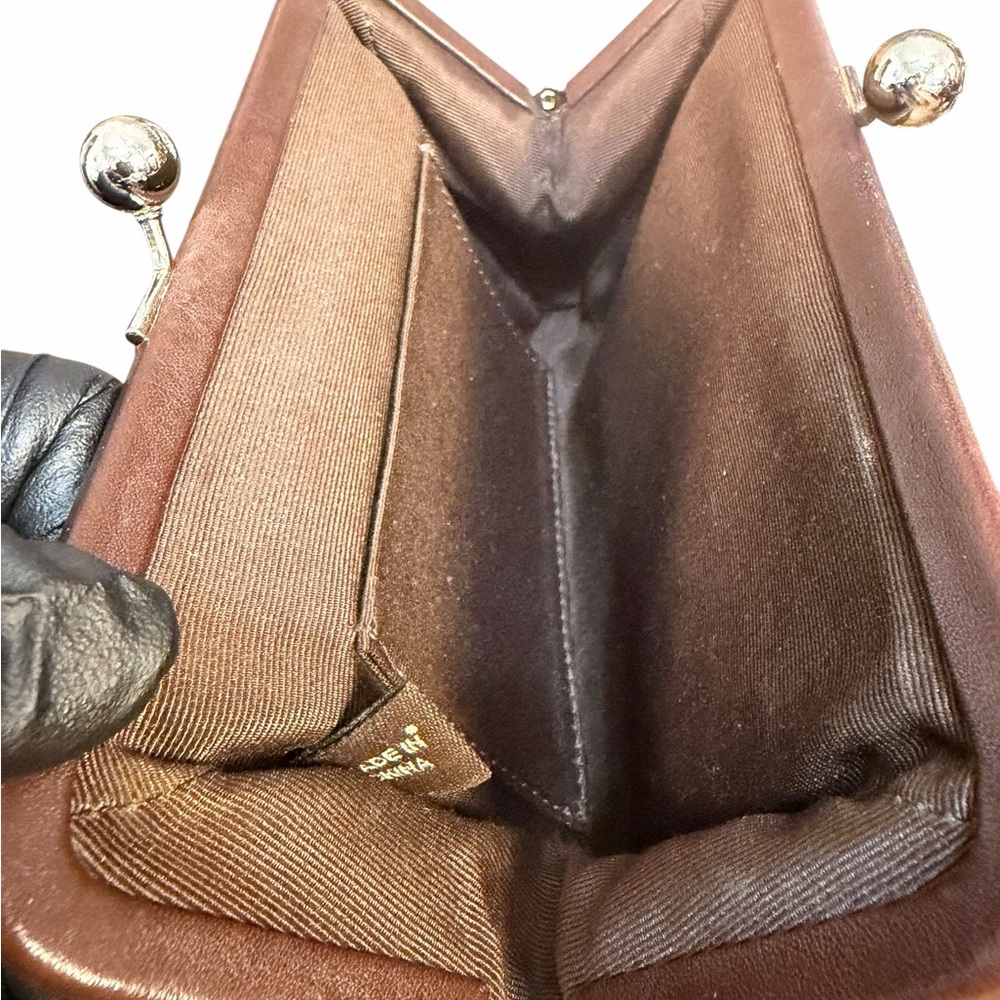 Coach Soho Framed Kisslock Wristlet     (A502) - Picture 7 of 9